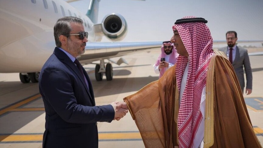 وزير خارجية سوريا يصل الرياض لإجراء مباحثات مع مسؤولين سعوديين
