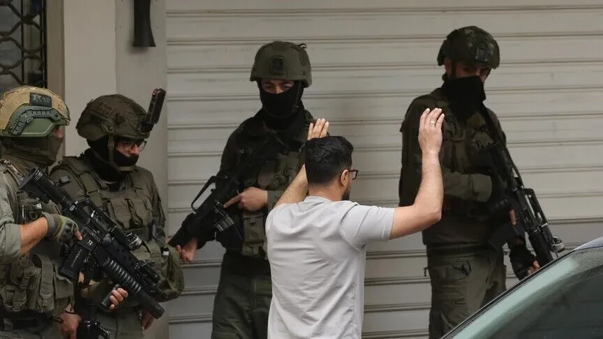 Forcat izraelite arrestojnë për pak kohë një sirian gjatë ndërhyrjes në Quneitra
