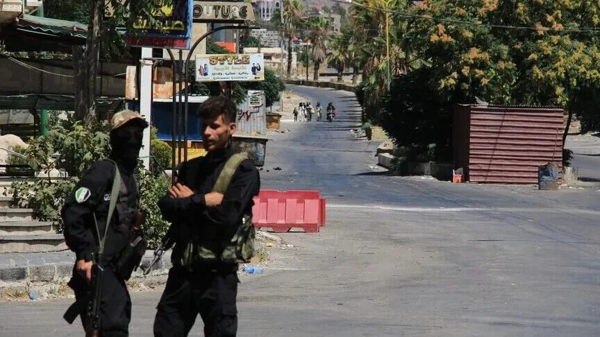 Siria parandalon kontrabandimin e armëve të avancuara të destinuara për Hezbollahun