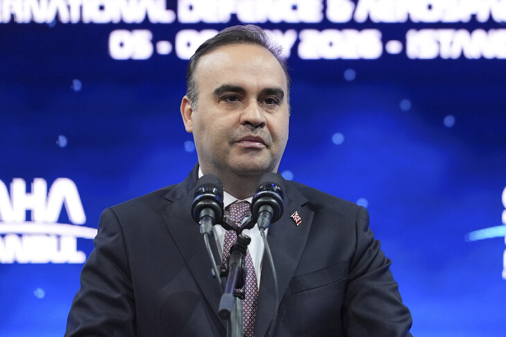 Turqia lëshon në hapësirë orën atomike të zhvilluar në vend