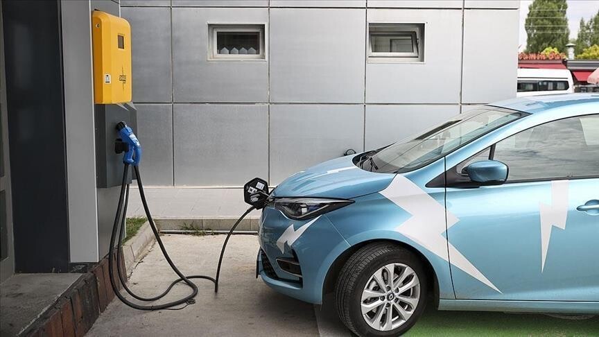 Çin'de bir elektrikli araç şarj istasyonu.