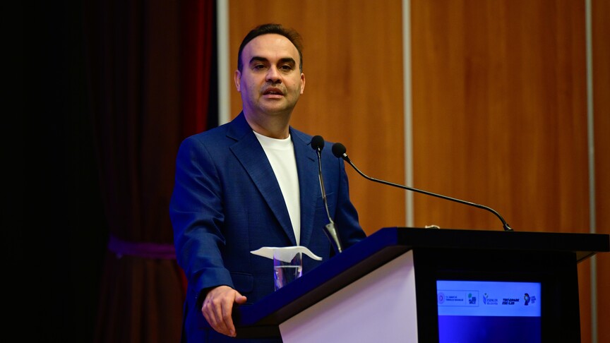 Türkiye launches domestically developed atomic clock into space