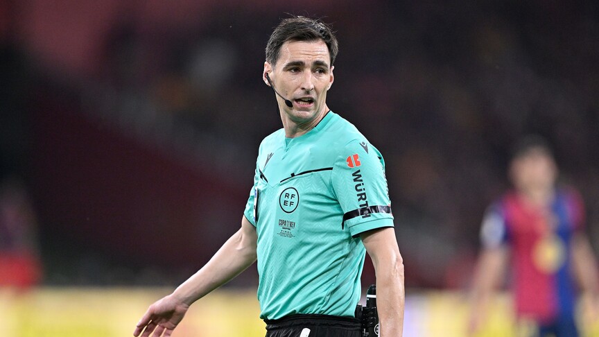Beşiktaş-Midtjylland maçını İspanyol hakem Ricardo de Burgos yönetecek haber görseli