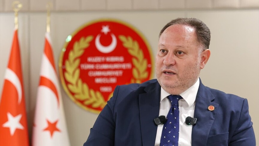 KKTC Cumhuriyet Meclisi Başkanı Öztürkler: 1974'teki harekat olmasaydı Ada'da Türk varlığı ortadan kaldırılmak üzereydi haber görseli