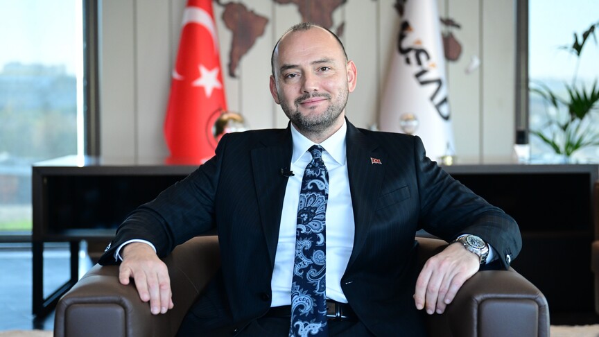 MÜSİAD Genel Başkanı Özdemir, iş dünyasının yılın ikinci yarısına ilişkin beklentilerini değerlendirdi haber görseli