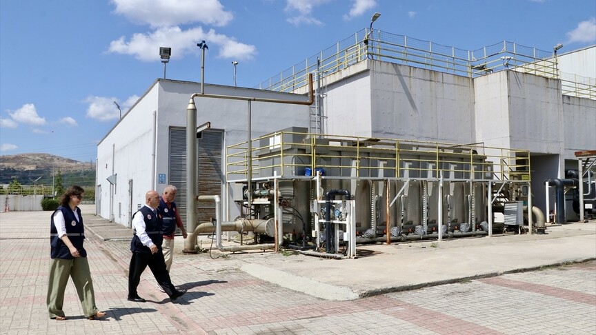 Kocaeli'nde bir sanayi tesisi ve çevre denetimlerini gösteren temsili görsel.