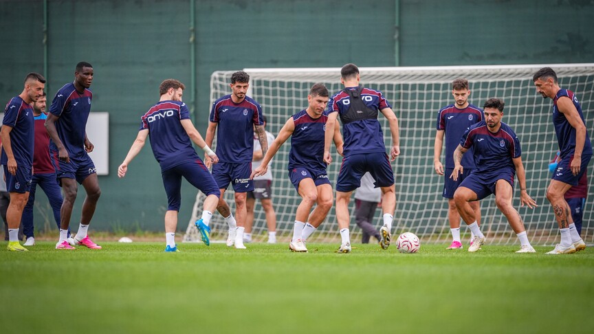 Transferin "hızlısı" Trabzonspor haber görseli
