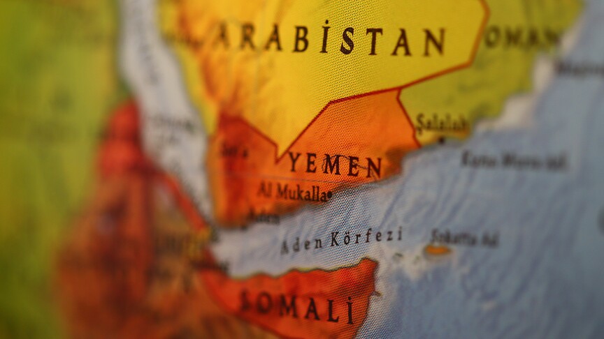 Yemen'deki İran destekli Husiler, Suudi Arabistan'a karşı "deniz ablukası başlattıklarını" açıkladı haber görseli