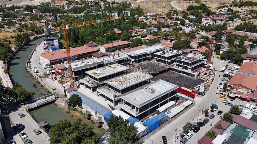 Depremde ağır hasar gören Darende Çarşısı yıl sonunda tamamlanacak haber görseli