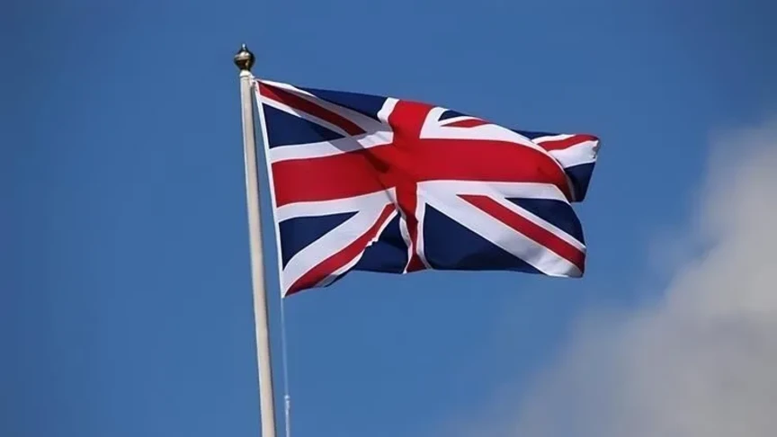 Ministri i ri britanik i Mbrojtjes mbron deklaratat e tij se Izraeli ka kryer krime lufte
