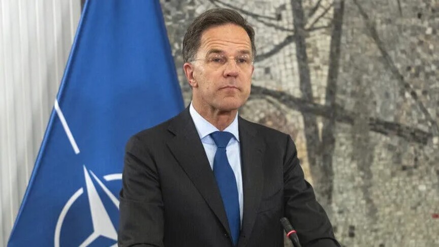 Shefi i NATO s dhe ministri japonez i Mbrojtjes diskutojnë për sigurinë dhe bashkëpunimin në industrinë e mbrojtjes