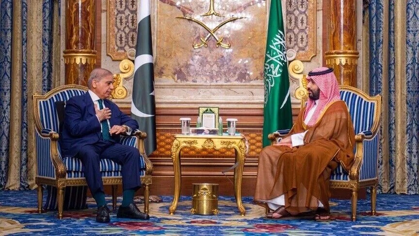 شهباز شريف: باكستان تقف في تضامن كامل مع السعودية