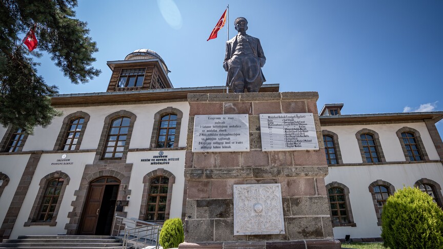 Milli Mücadele'ye yön veren Erzurum Kongresi 107 yaşında