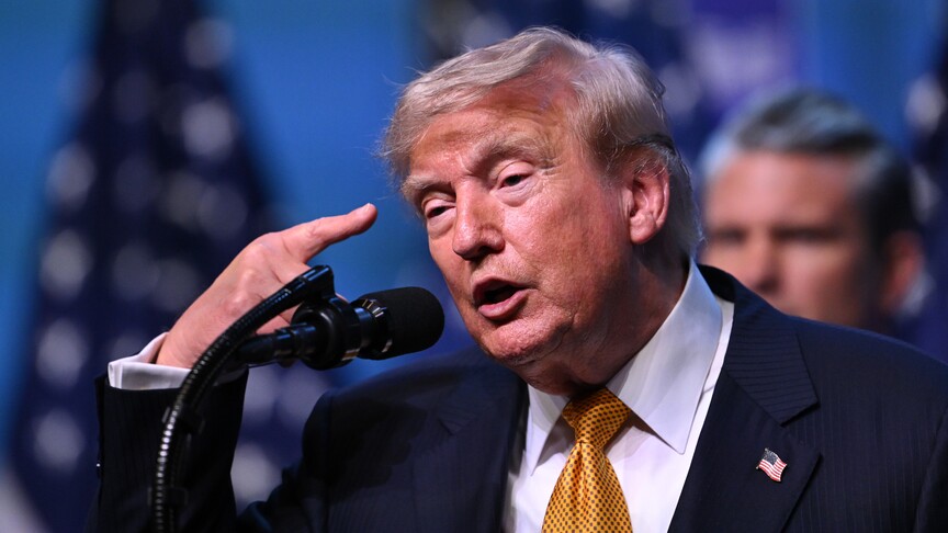 Trump'tan nükleer anlaşma için Suudi Arabistan'a "İbrahim Anlaşmaları'na katılma" şartı haber görseli