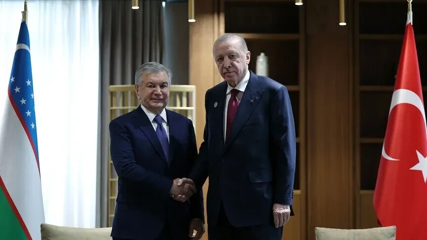 Presidenti turk Erdogan dhe homologu i tij uzbek diskutuan çështjet rajonale dhe globale