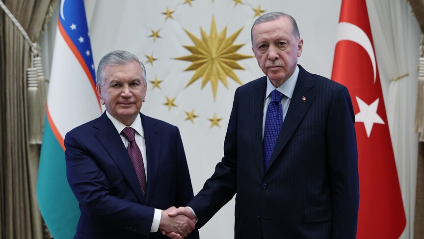 Cumhurbaşkanı Erdoğan, Özbekistan Cumhurbaşkanı Mirziyoyev ile telefonda görüştü haber görseli