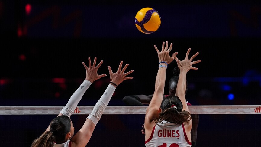 A Milli Kadın Voleybol Takımı, Milletler Ligi yarı finalinde yarın Çin ile karşılaşacak haber görseli