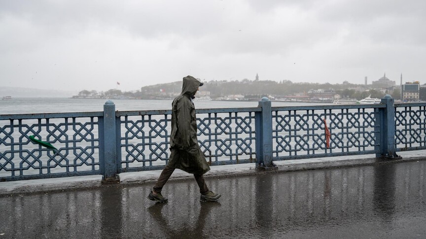 İstanbul semalarında görülen yağmur bulutları