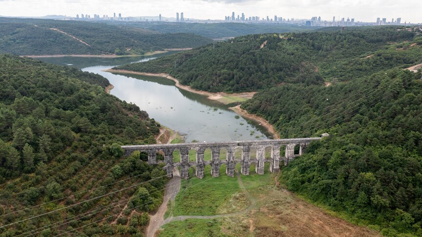İstanbul'da barajların doluluk seviyesindeki düşüş sonbahar için su sorunu riskini artırıyor