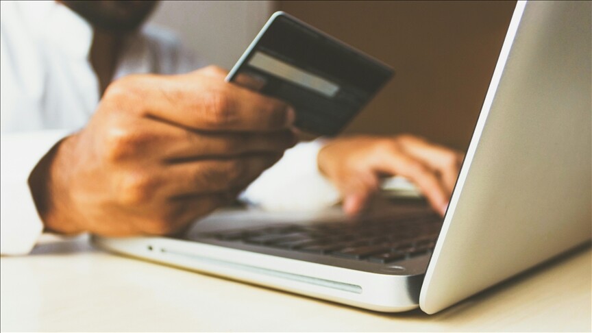 İspanyol bankalarından Visa ve Mastercard kullanımını azaltacak yeni ödeme sistemi haber görseli