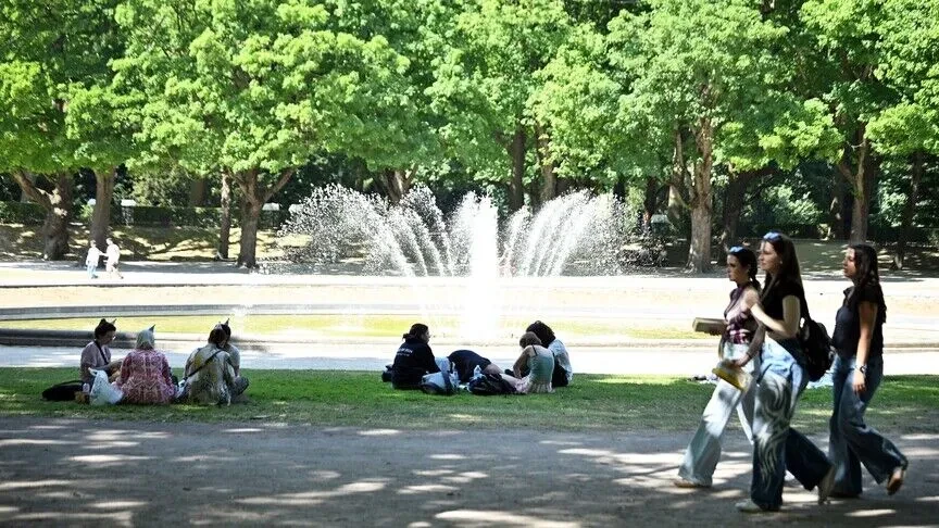 Belgjika zgjat alarmin për valën e të nxehtit  temperaturat pritet të arrijnë 35 gradë Celsius