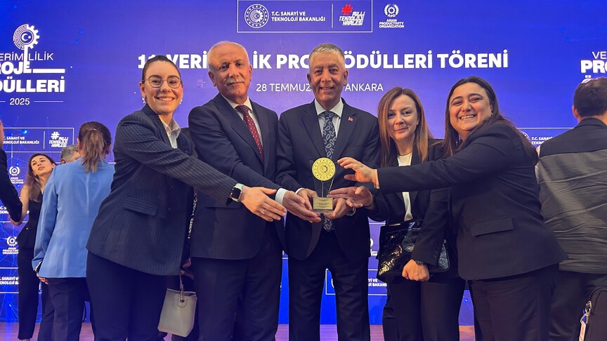Dışişleri Bakanlığına "Kamu Yeşil Dönüşüm" kategorisinde birincilik ödülü haber görseli