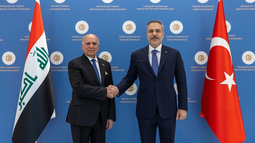 Dışişleri Bakanı Hakan Fidan ve Irak Dışişleri Bakanı Fuad Hüseyin'in Ankara'daki görüşmesinden bir kare.