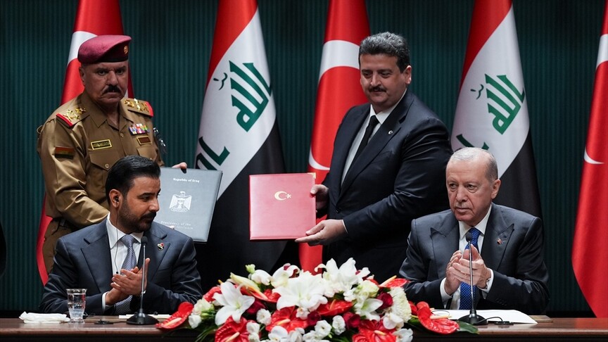 Türkiye ve Irak arasında anlaşmaların imzalandığı tören