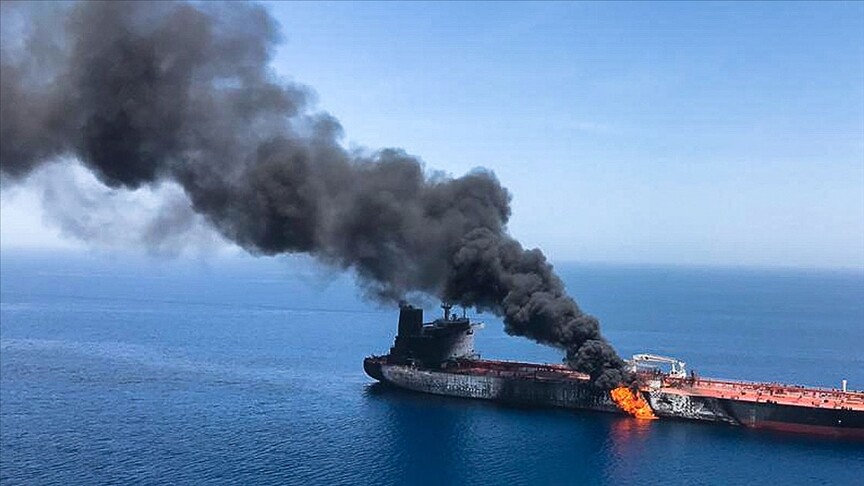 Yemen'deki Husiler, Suudi Arabistan'a ait petrol tankerini hedef aldığını duyurdu haber görseli
