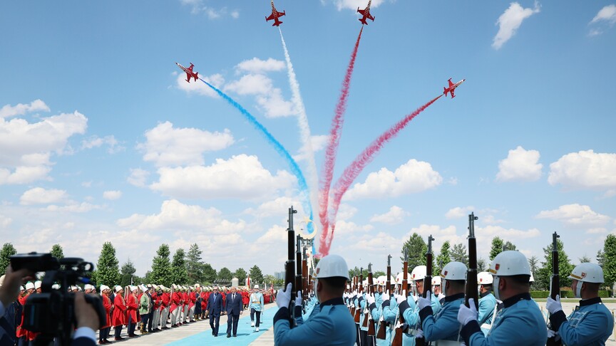 NATO'dan "Türk Yıldızları" paylaşımı haber görseli
