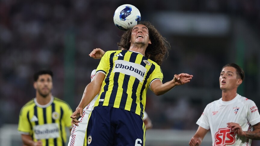 Fenerbahçe UEFA Şampiyonlar Ligi'nde 3. eleme turuna yükseldi haber görseli