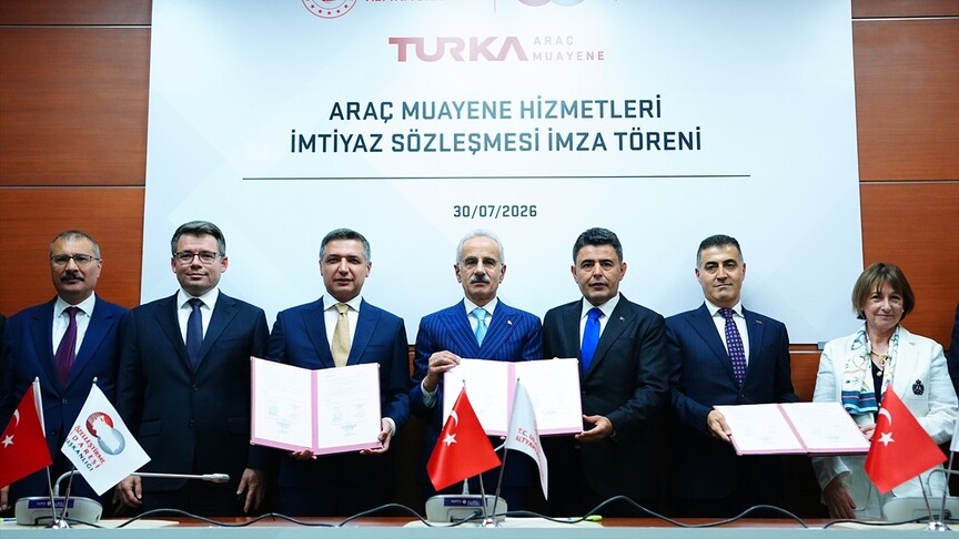 Araç muayene hizmetlerinde 20 yıllık yeni dönemin sözleşmeleri imzalandı