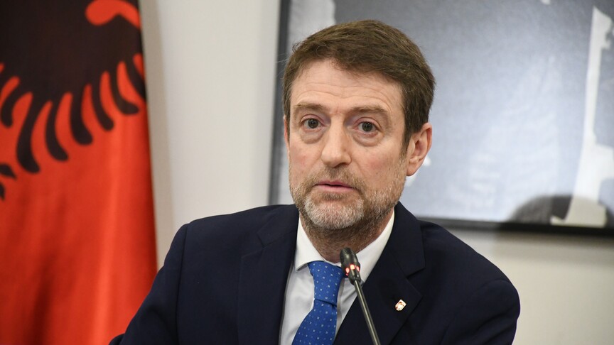 Hoxha  Synimi dhe interesi i Shqipërisë është të krijojë një prani konsullore të përhershme në Luginën e Preshevës