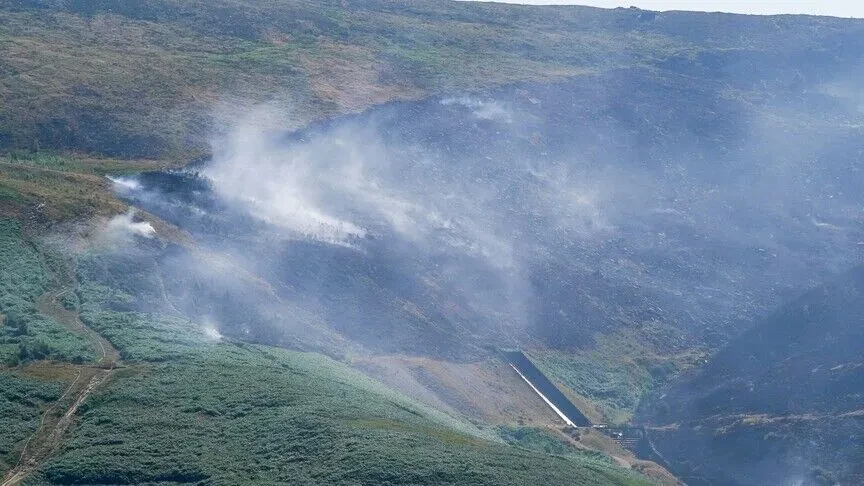 Raportohet për një  incident të madh  pas një zjarri masiv në lindje të Anglisë