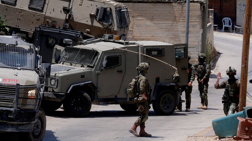 İsrail ordusu, Nablus'taki Tel beldesinde bir haftada 200 Filistinli gözaltına aldı haber görseli