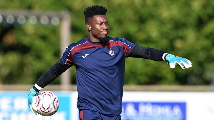 Trabzonspor'un deneyimli kalecisi Onana'dan Fatih Tekke övgüsü