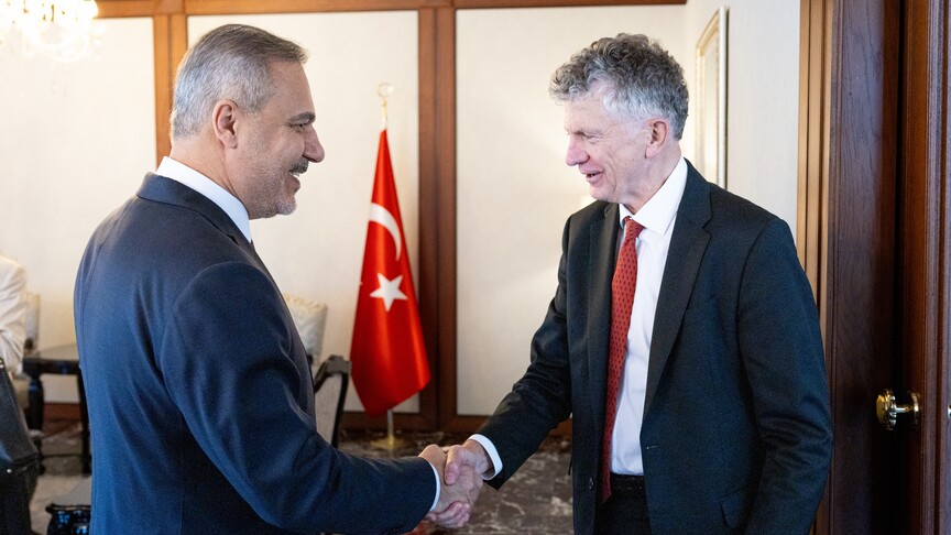 Kryediplomati turk pret në Ankara këshilltarin britanik për Sigurinë Kombëtare
