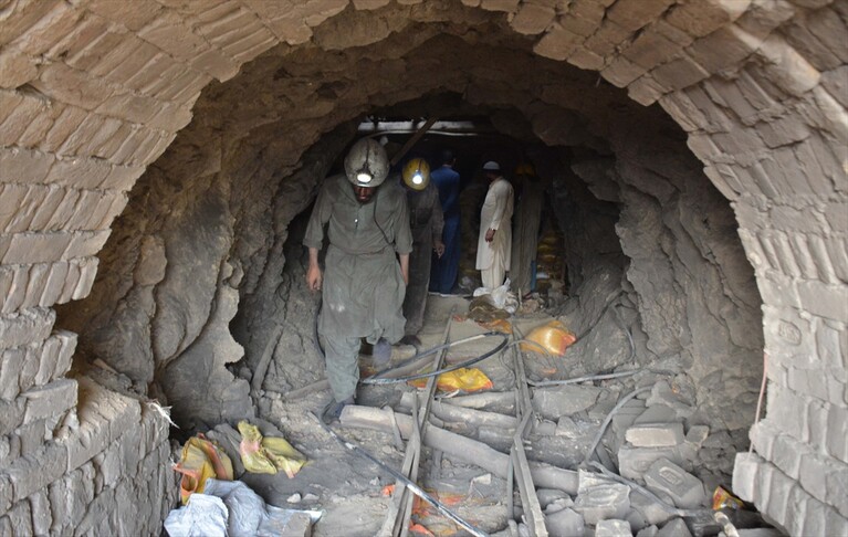 Të paktën 34 të vdekur nga shembja e një miniere qymyri në jugperëndim të Pakistanit