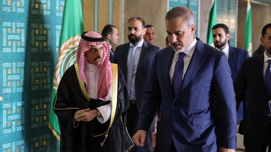Ministri i jashtëm turk dhe homologu saudit diskutojnë situatën e fundit në rajon