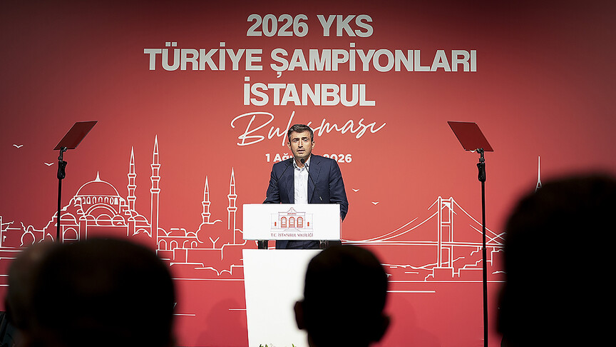 Bayraktar: KIZILELMA gibi bir eser abilerinizin ve ablalarınızın yıllarca rahatlarını bozarak inşa edildi haber görseli