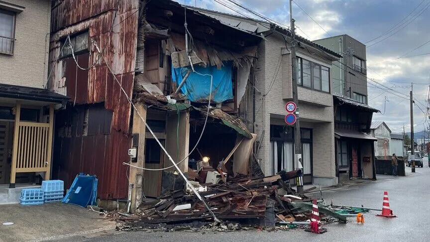 Rritet në 38 numri i të vdekurve nga tërmeti i fortë në Japoninë jugperëndimore