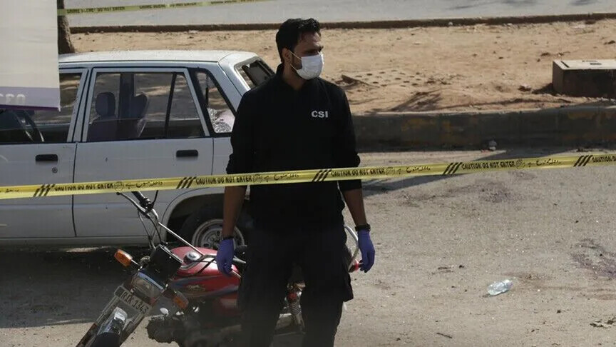 Pesë të vrarë dhe disa të plagosur në një sulm vetëvrasës me bombë në veriperëndim të Pakistanit