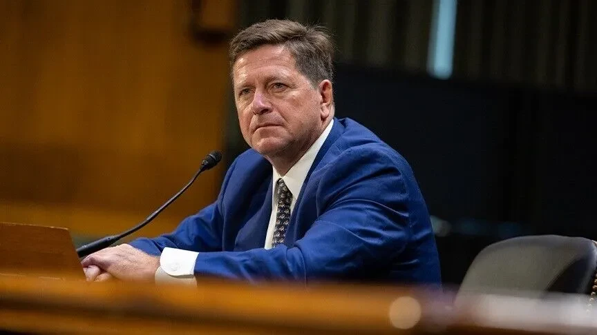 Jay Clayton betohet si drejtori i 9 të i Inteligjencës Kombëtare të SHBA së