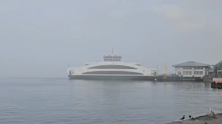 İstanbul'da sis nedeniyle bazı vapur seferleri iptal edildi haber görseli