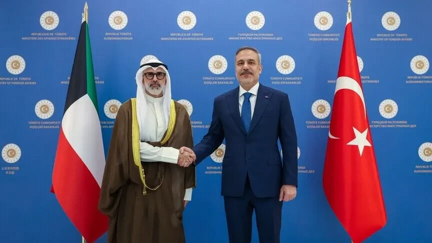 Kryediplomatët e Turqisë dhe Kuvajtit diskutojnë mbi zhvillimet rajonale