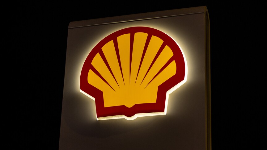 Shell, Avrupa'daki yenilenebilir enerji portföyünü TotalEnergies'e satıyor haber görseli