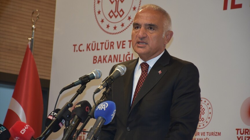 Bakan Ersoy: 'Üreten kütüphaneler' vizyonumuz ile kütüphaneleri 'üretim' merkezine dönüştürmenin adımlarını atıyoruz haber görseli