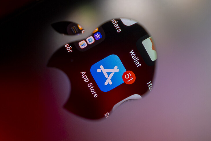 Apple heq përkohësisht Telegramin nga App Store