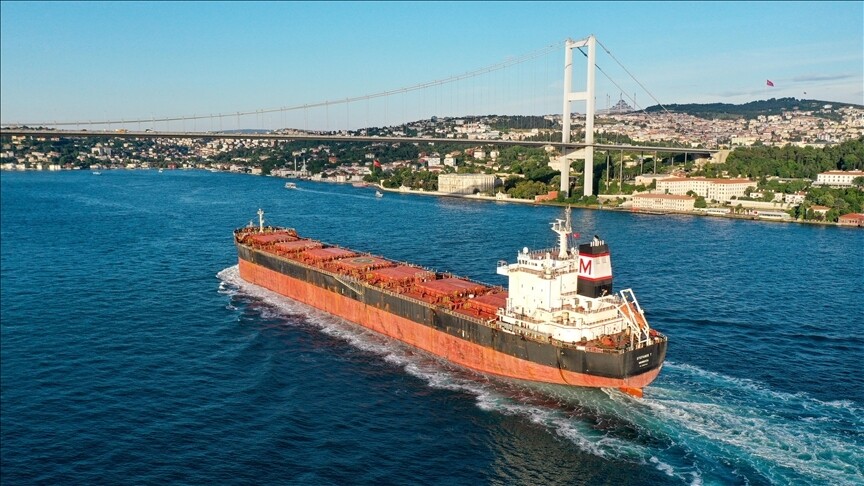 Türk boğazlarından yılın ilk yarısında 40 binden fazla gemi geçti haber görseli