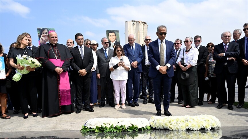 Lübnan'da Beyrut Limanı patlamasının 6. yılı dolayısıyla anma töreni düzenlendi haber görseli
